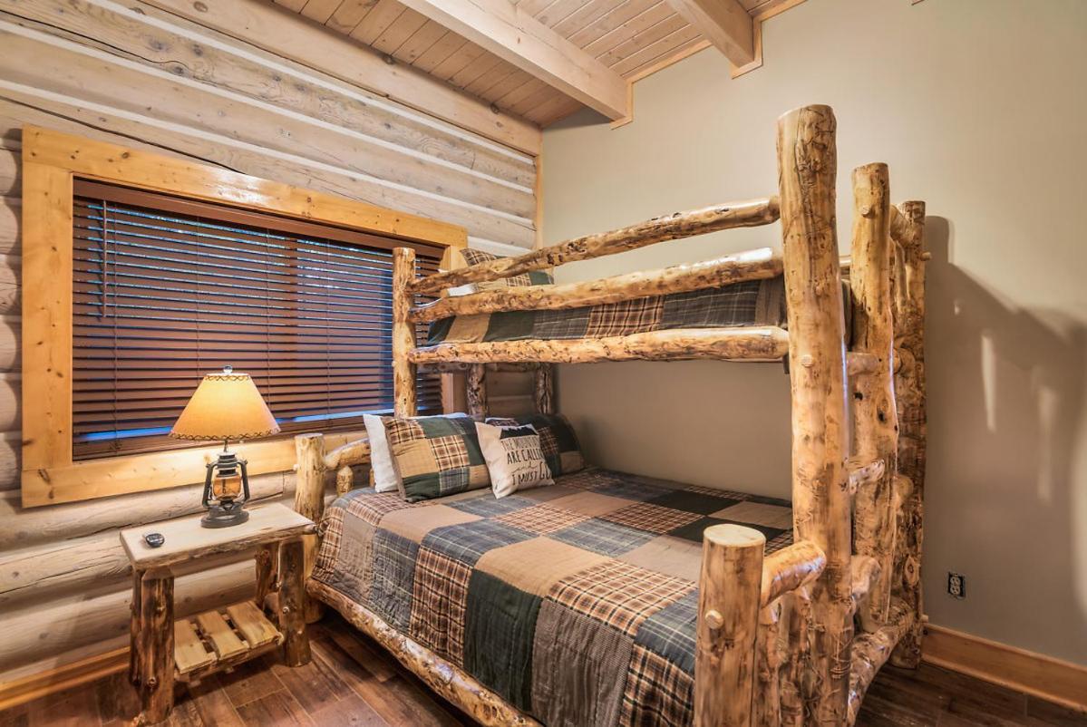 Tanglewood Mountain Lodge By Stony Brook Cabins Севьервилл Экстерьер фото