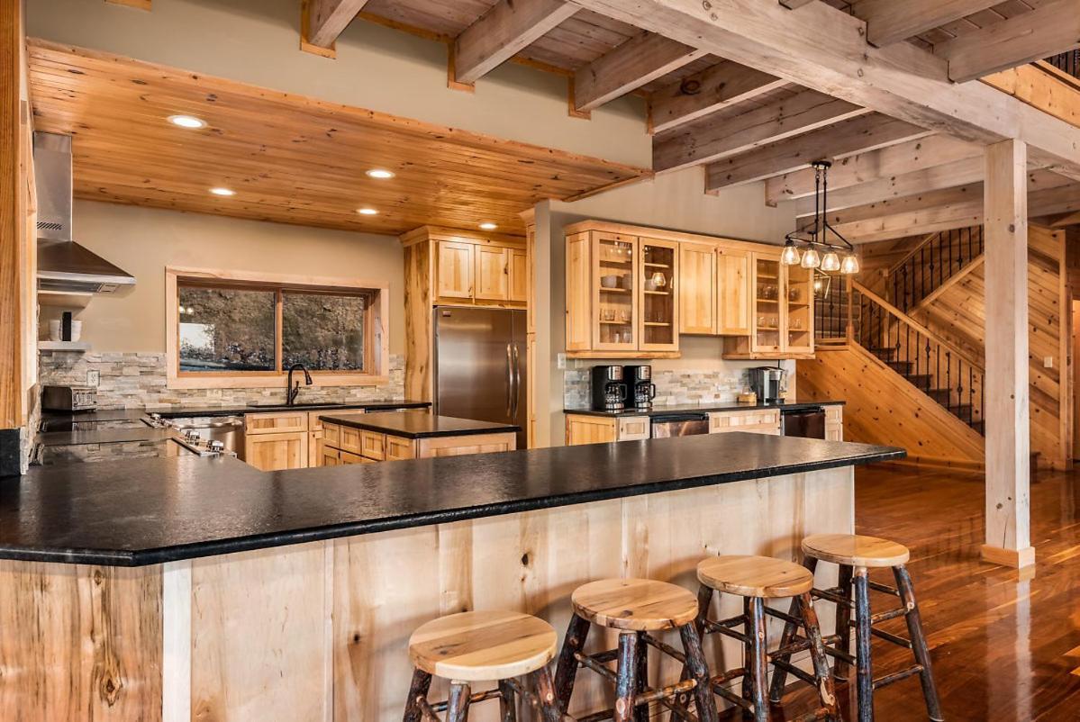 Tanglewood Mountain Lodge By Stony Brook Cabins Севьервилл Экстерьер фото